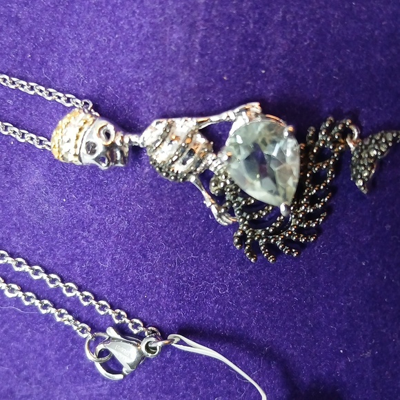 2301467-2 Green Amethyst Skeletal Mermaid Necklace - Picture 2 of 4